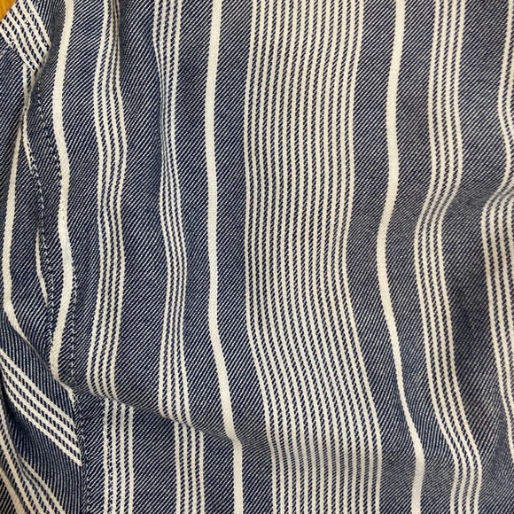 Blue and white strip crop top - Picture 2 of 3